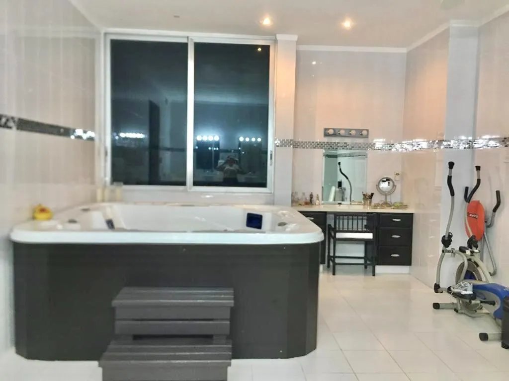 Apartamento à Venda em Costa Del Este
