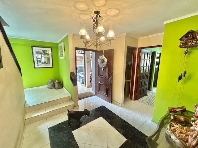 Casa à Venda em La Alameda