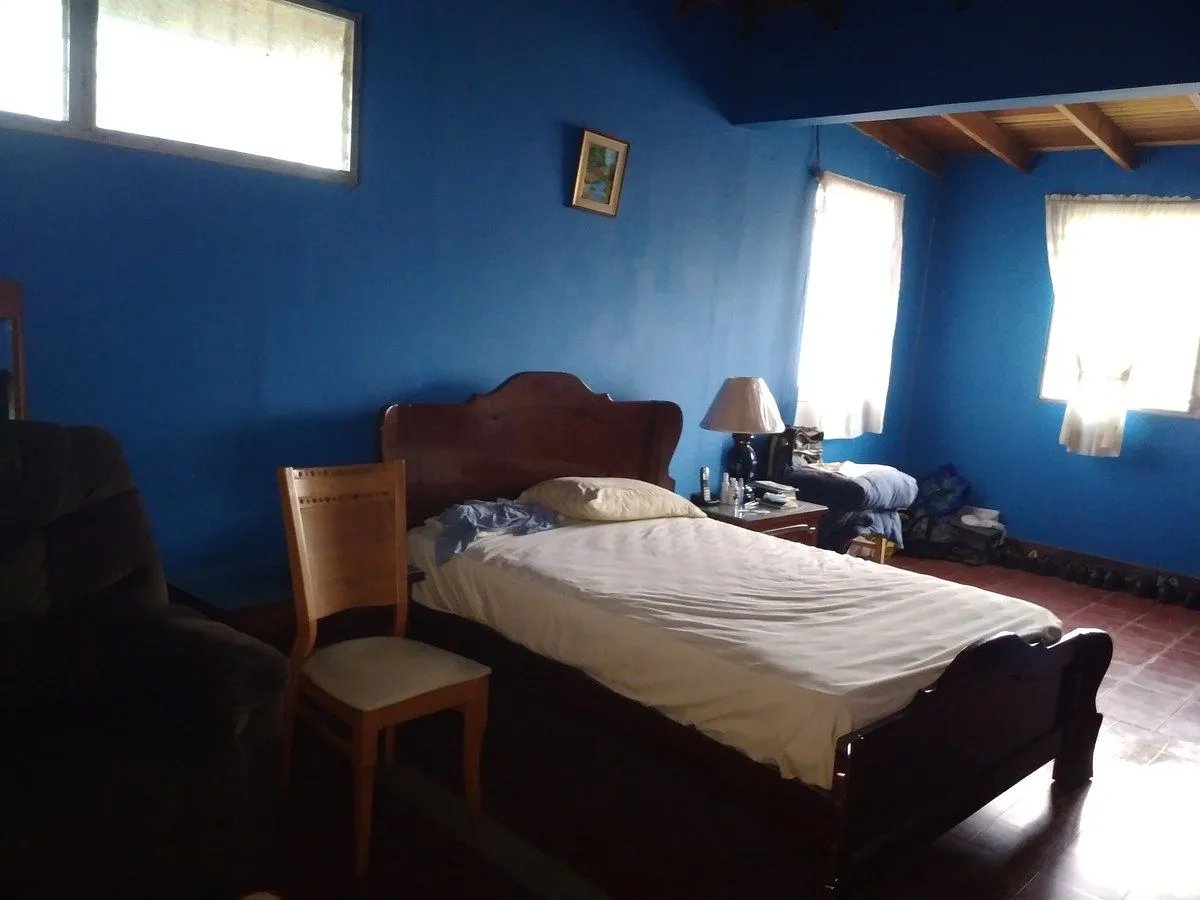 Casa buen estado ideal para oficina y vivienda en BETANIA