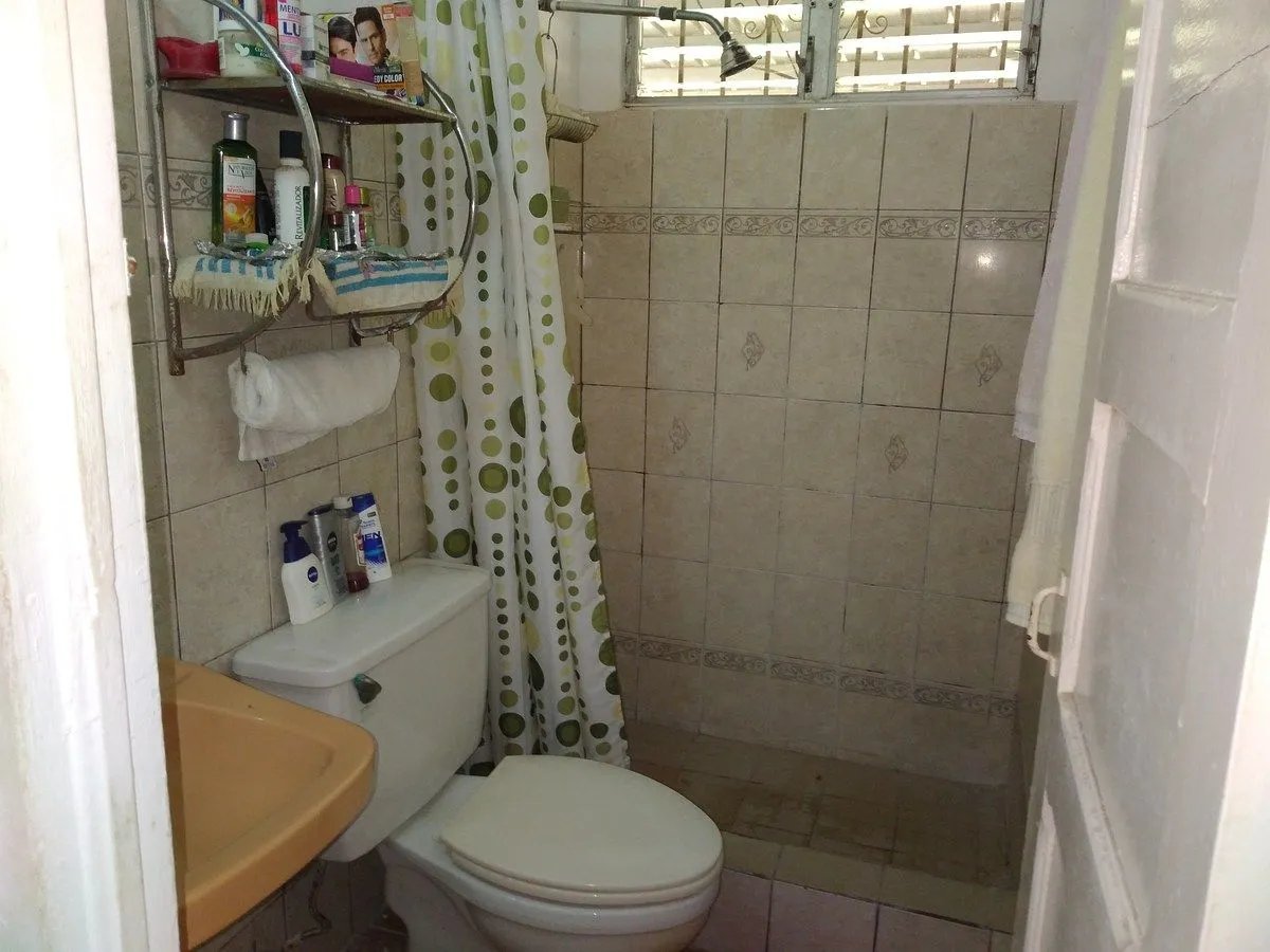Casa buen estado ideal para oficina y vivienda en BETANIA