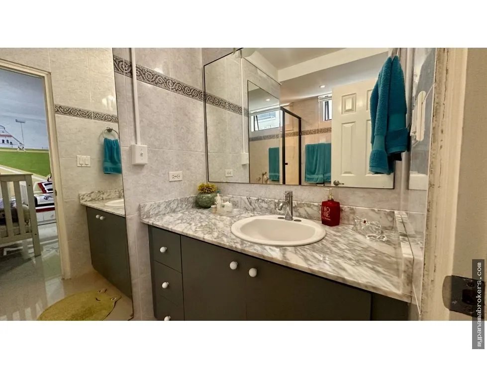 Se vende apartamento en Avenida Balboa, Panamá