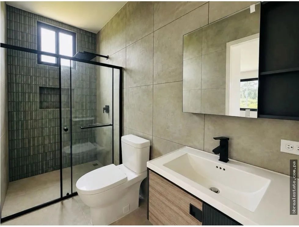 Venta de Casa nueva en Residencial Malibu, Gorgona