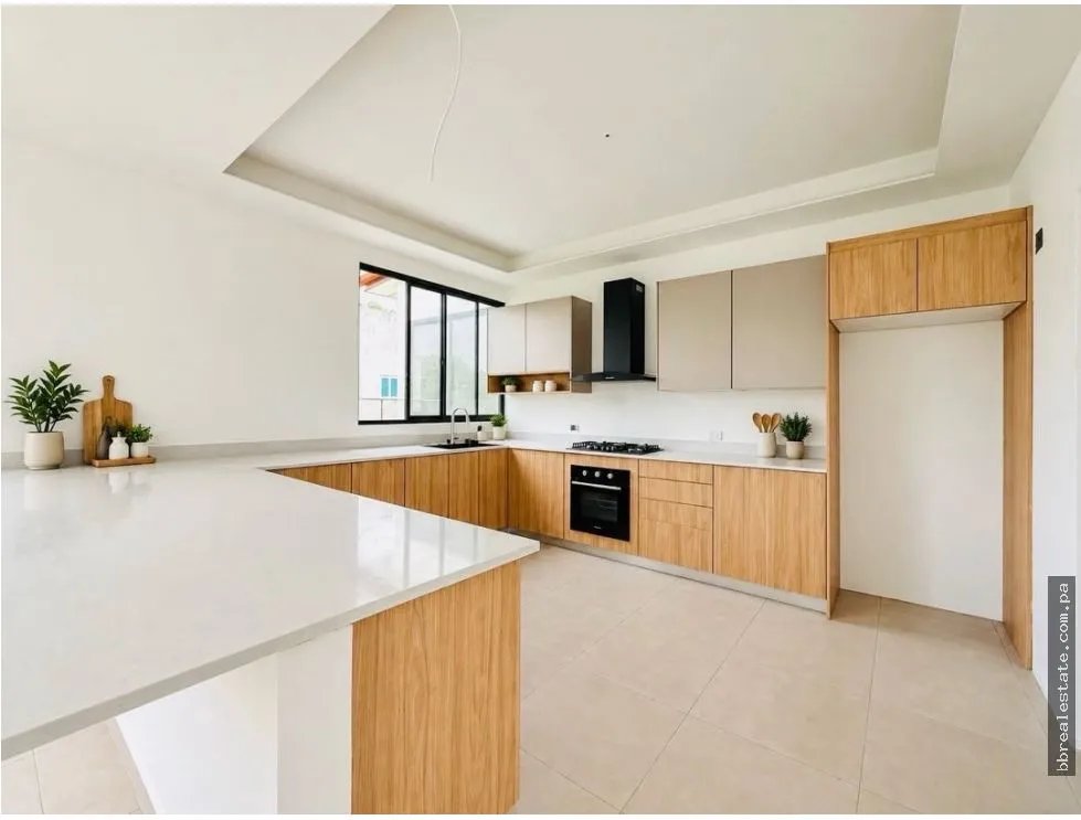 Venta de Casa nueva en Residencial Malibu, Gorgona
