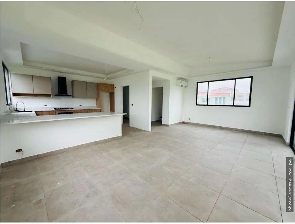 Venta de Casa nueva en Residencial Malibu, Gorgona