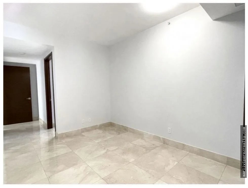 Apartamento para Alugar em Costa Del Este