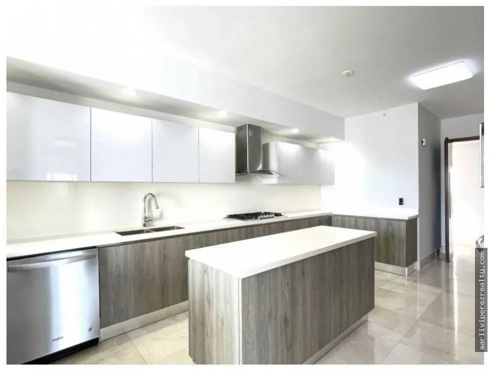 Apartamento para Alugar em Costa Del Este