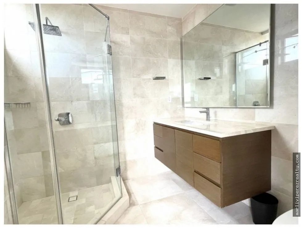 Apartamento para Alugar em Costa Del Este
