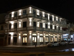 Espacio Comercial 4 Niveles, Acceso Principal Casco Antiguo …