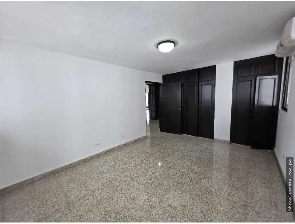 Apartamento para Alugar em Obarrio