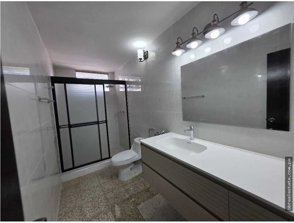 Apartamento para Alugar em Obarrio