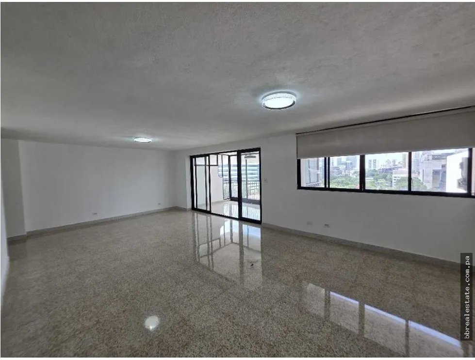 Apartamento para Alugar em Obarrio
