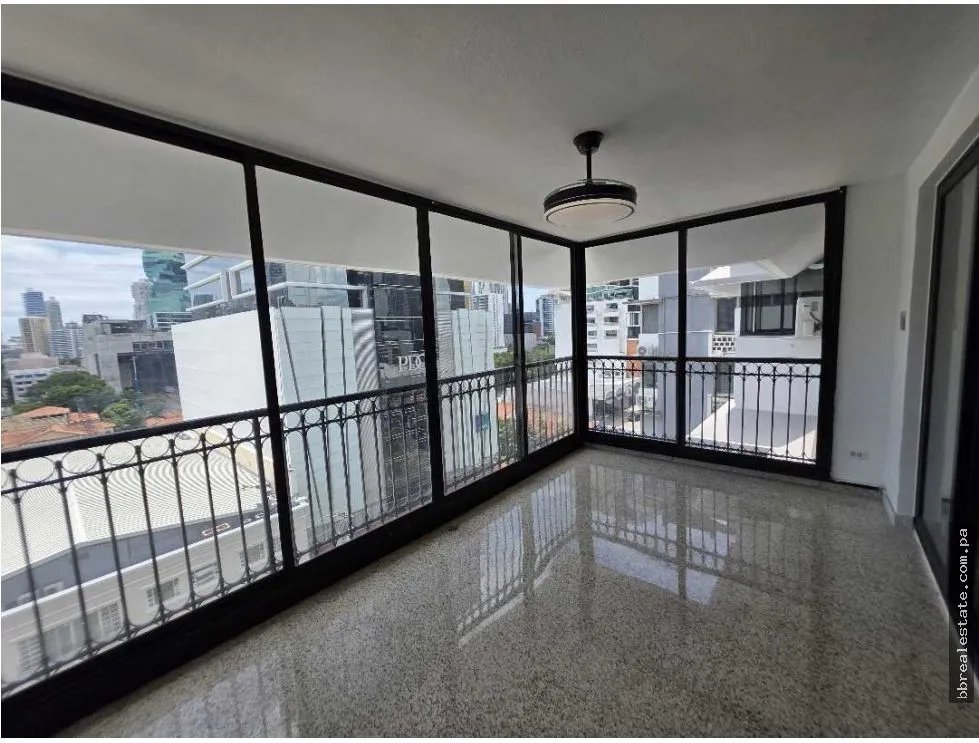 Apartamento para Alugar em Obarrio