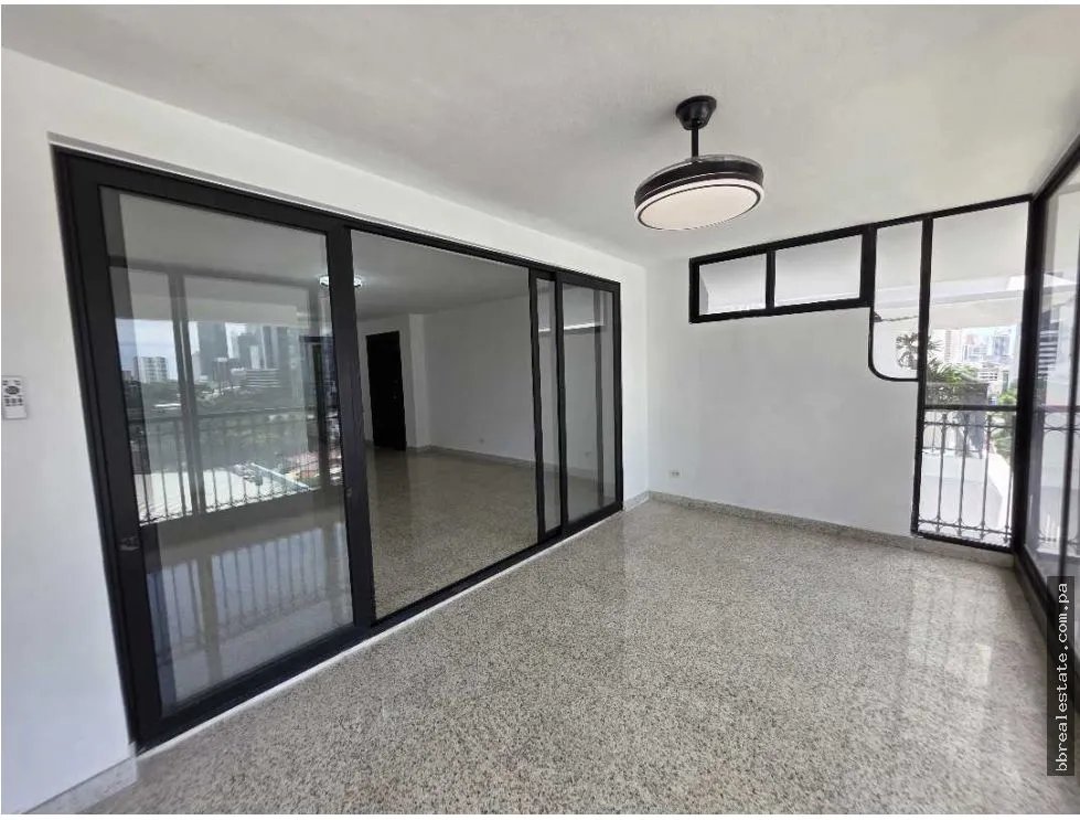 Apartamento para Alugar em Obarrio