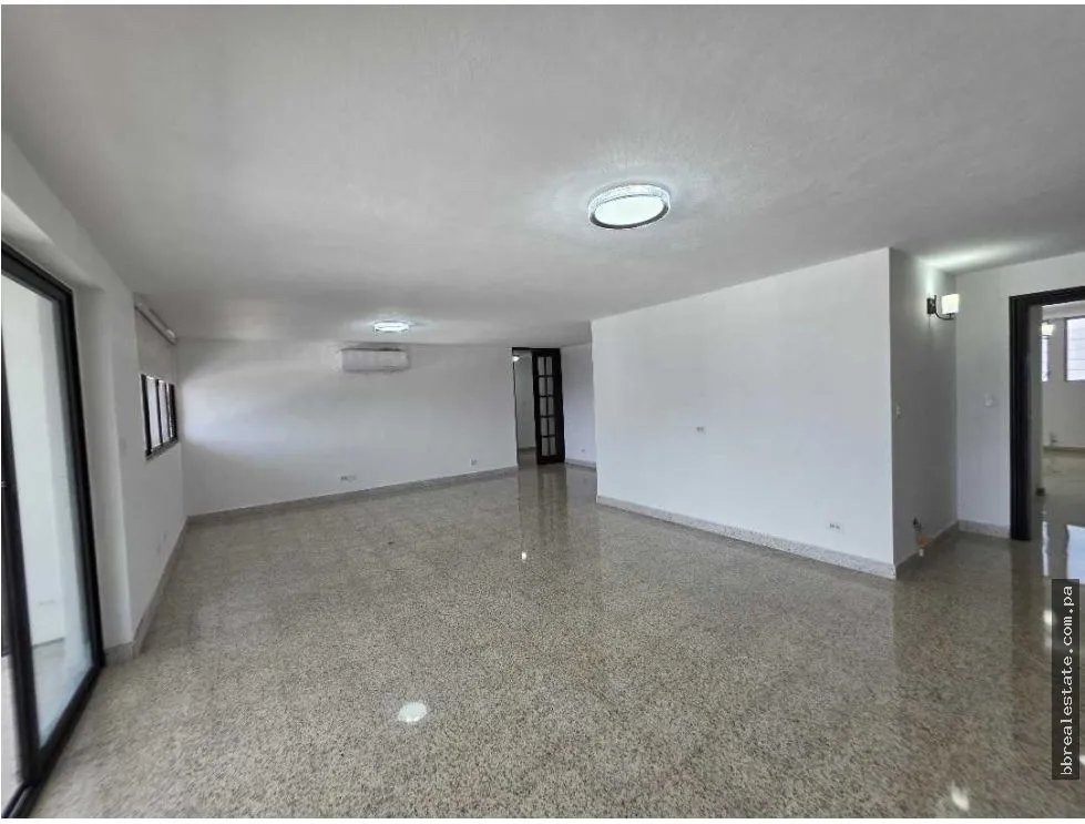Apartamento para Alugar em Obarrio