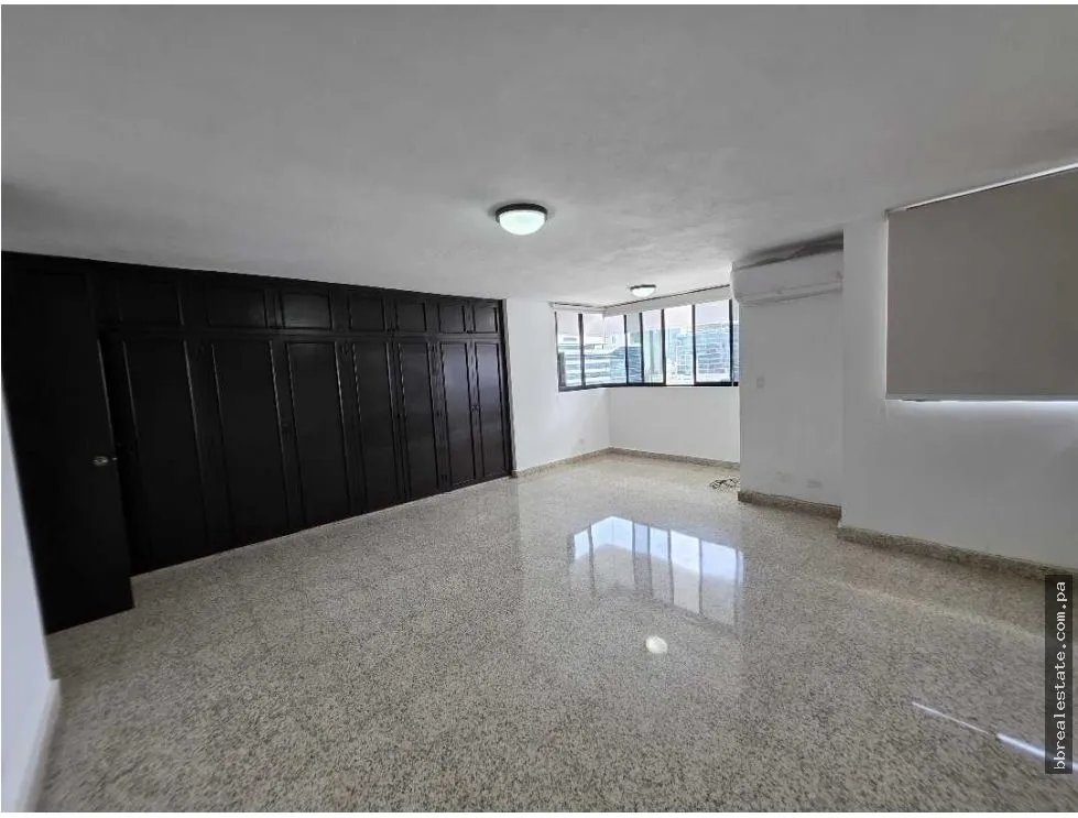 Apartamento para Alugar em Obarrio