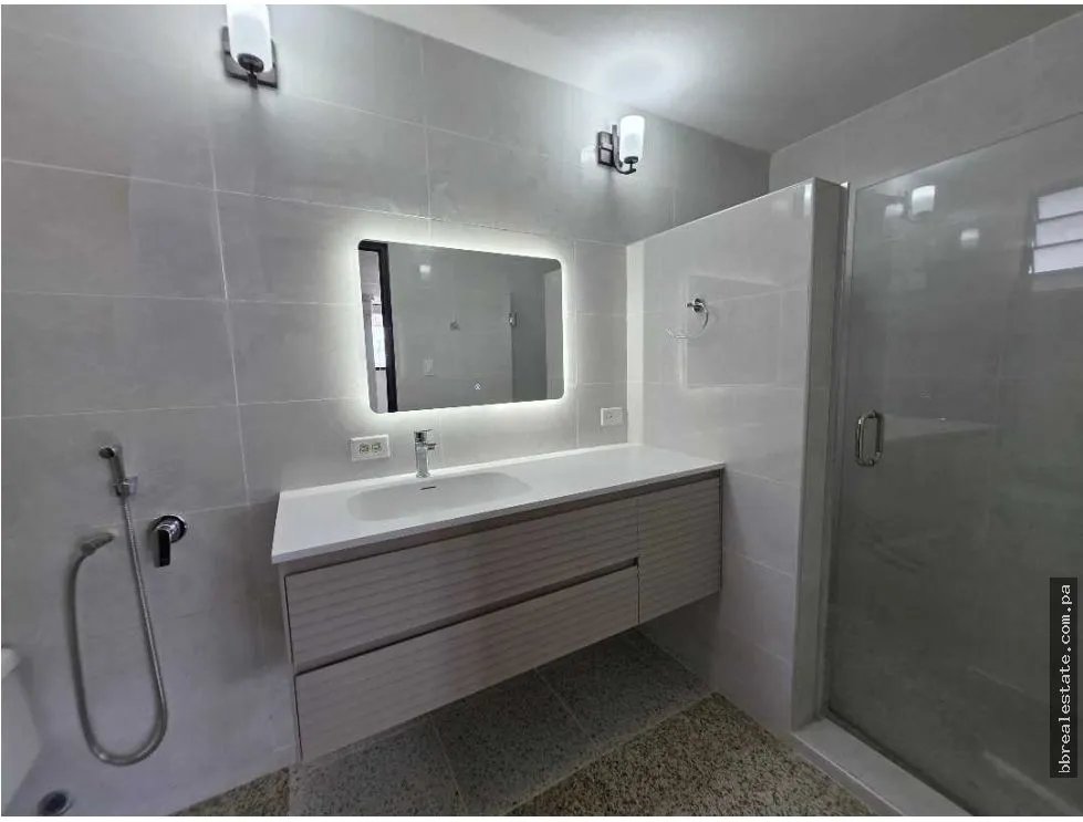 Apartamento para Alugar em Obarrio