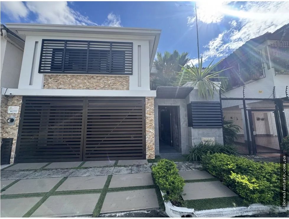 House for Sale in Altos del Golf, San Francisco