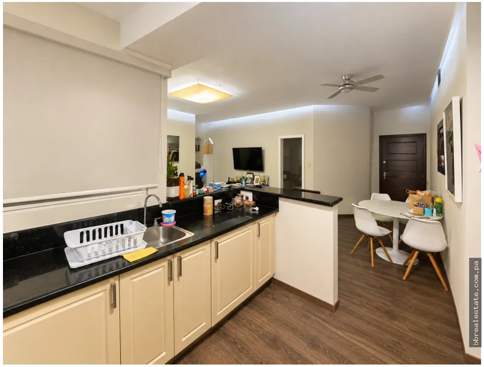 Venta de apartamento en PH Vista Marina, Bella Vista
