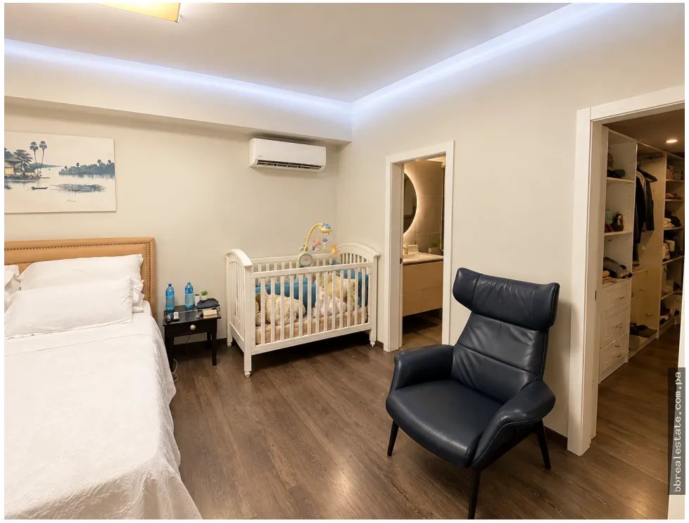 Venta de apartamento en PH Vista Marina, Bella Vista