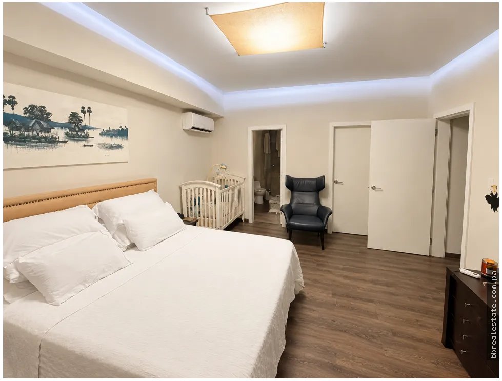 Venta de apartamento en PH Vista Marina, Bella Vista
