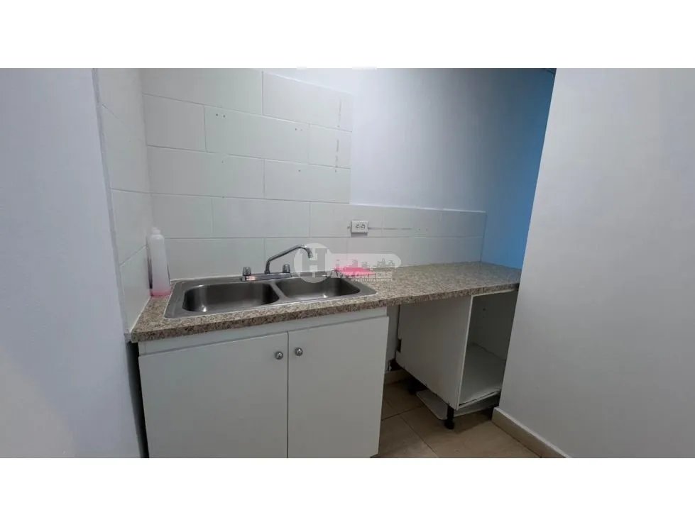 Office for rent in Marbella