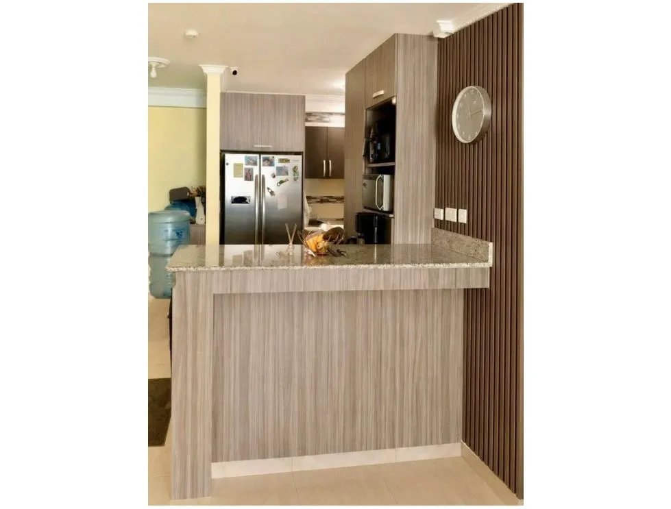 Venta de apartamento en PH Vista Park, Carrasquilla. MY