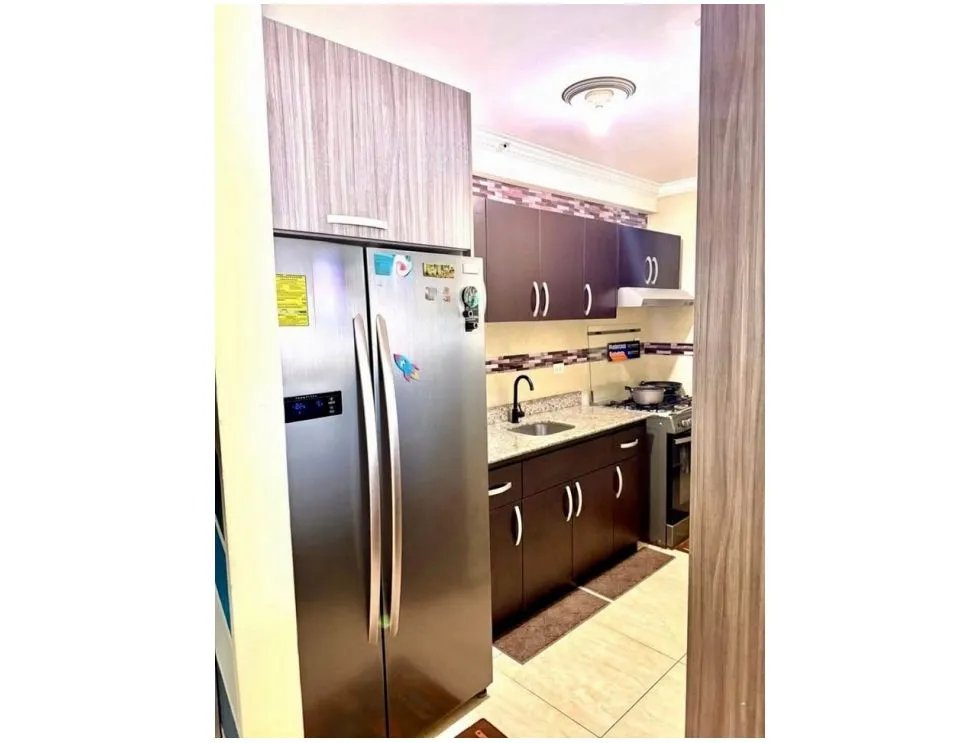 Venta de apartamento en PH Vista Park, Carrasquilla. MY