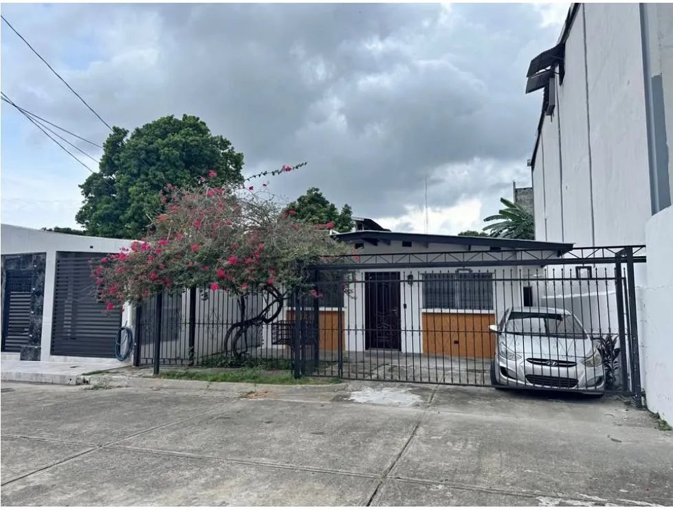 House for Sale in Parque Lefevre. MY