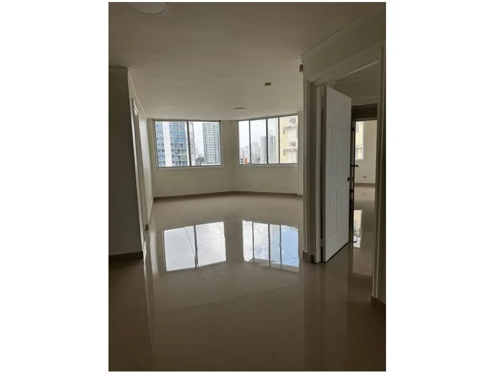 Venta de apartamento en PH Brisas del San Fernando, Vía España. MY