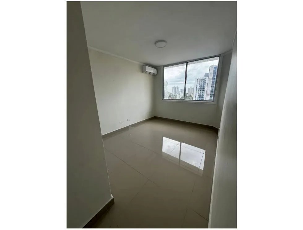 Venta de apartamento en PH Brisas del San Fernando, Vía España. MY