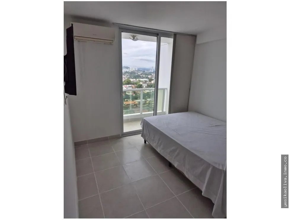 Apartment for Sale in Edison Park