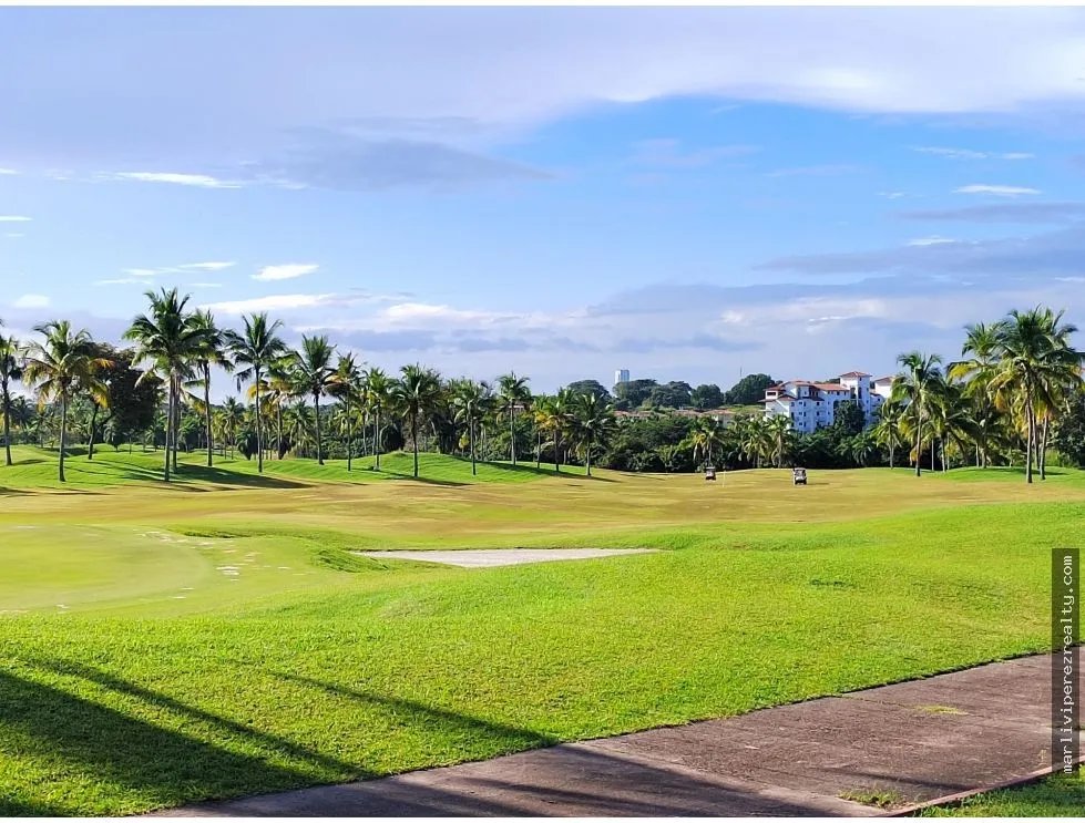 Beachfront Apartment for Sale with Ocean View