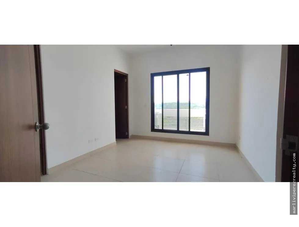 Beachfront Apartment for Sale with Ocean View