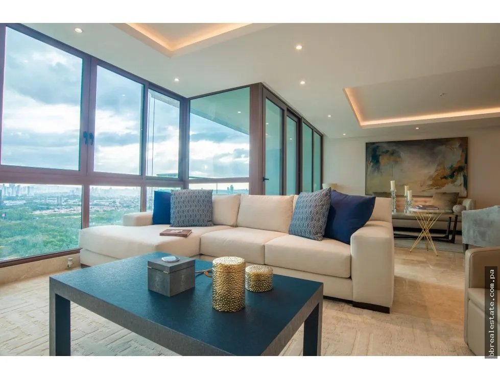 Apartment for Sale in Santa María, The Colonial