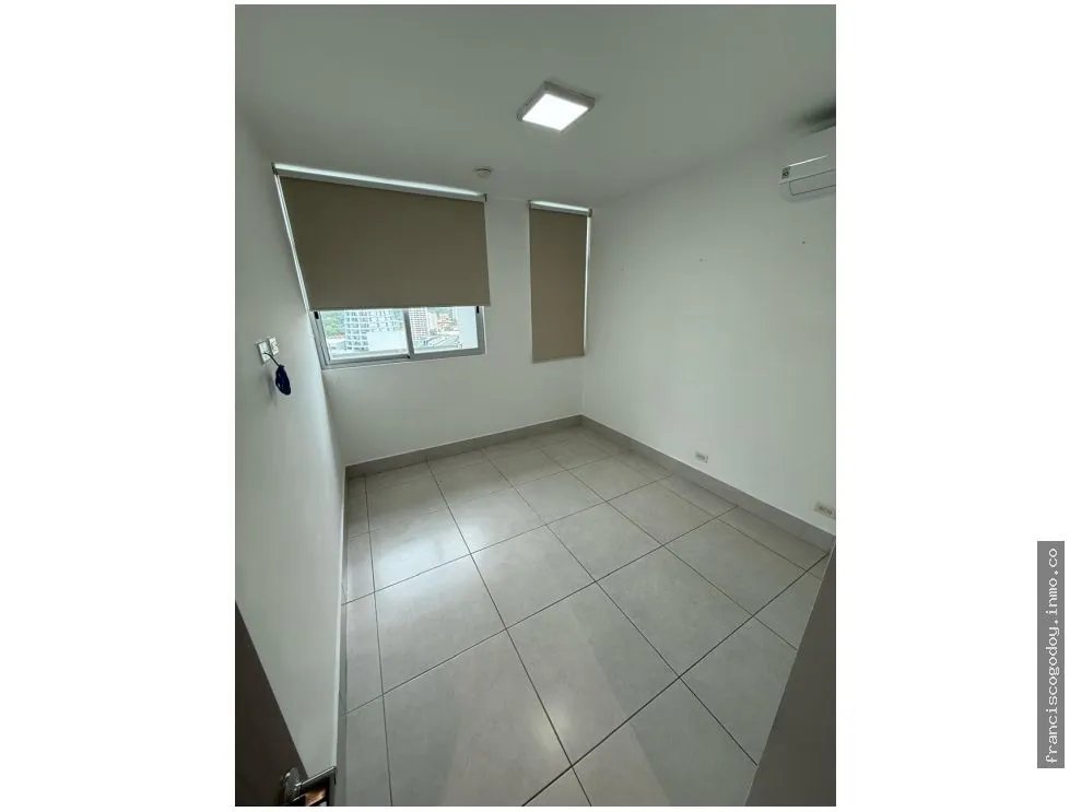 Apartment for Sale at Edison Plaza