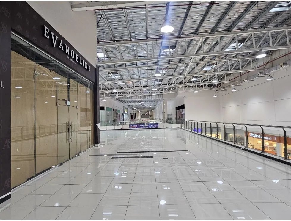 Commercial Space for Sale/Rent at Santiago Mall, Veraguas. MB