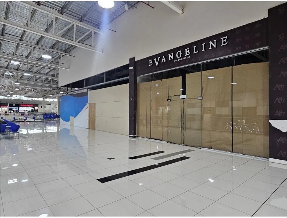 Commercial Space for Sale/Rent at Santiago Mall, Veraguas. MB