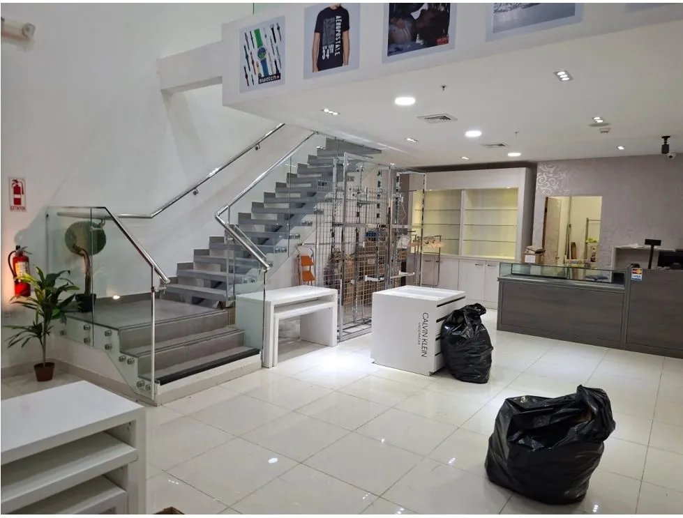 Commercial Space for Sale/Rent at Santiago Mall, Veraguas. MB