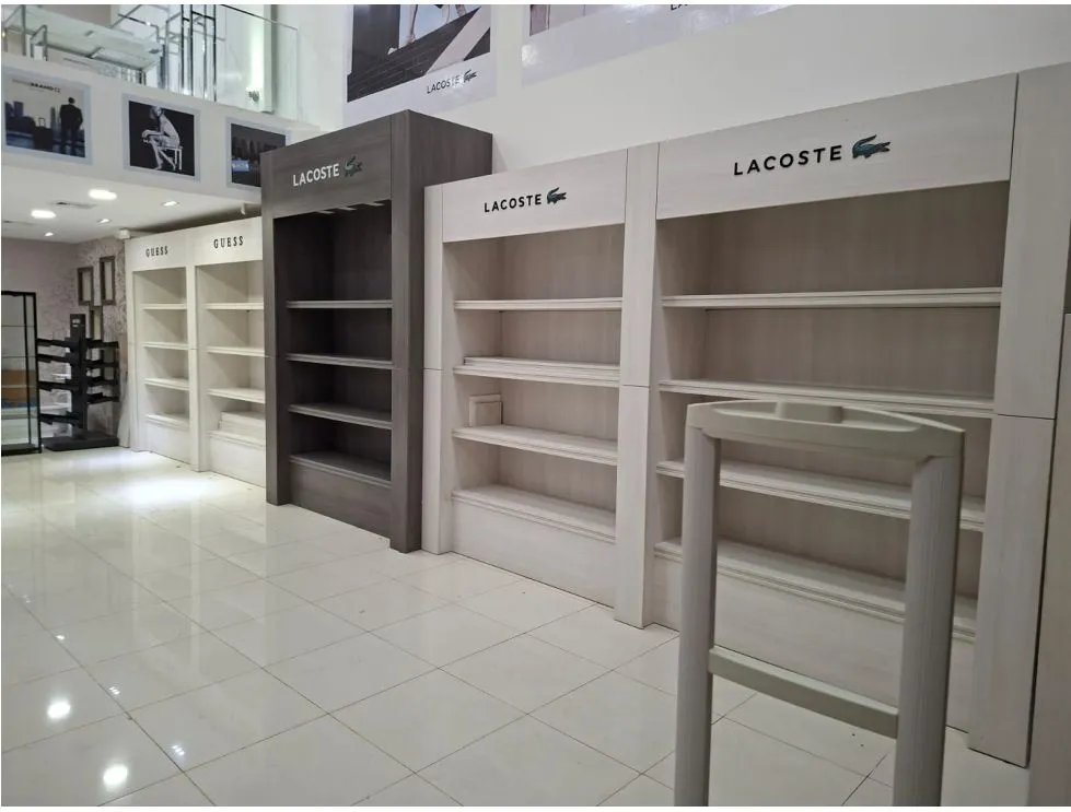 Commercial Space for Sale/Rent at Santiago Mall, Veraguas. MB