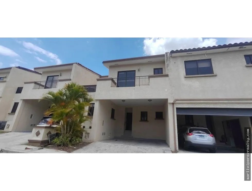 Townhome for Sale at Embassy Club for Investment