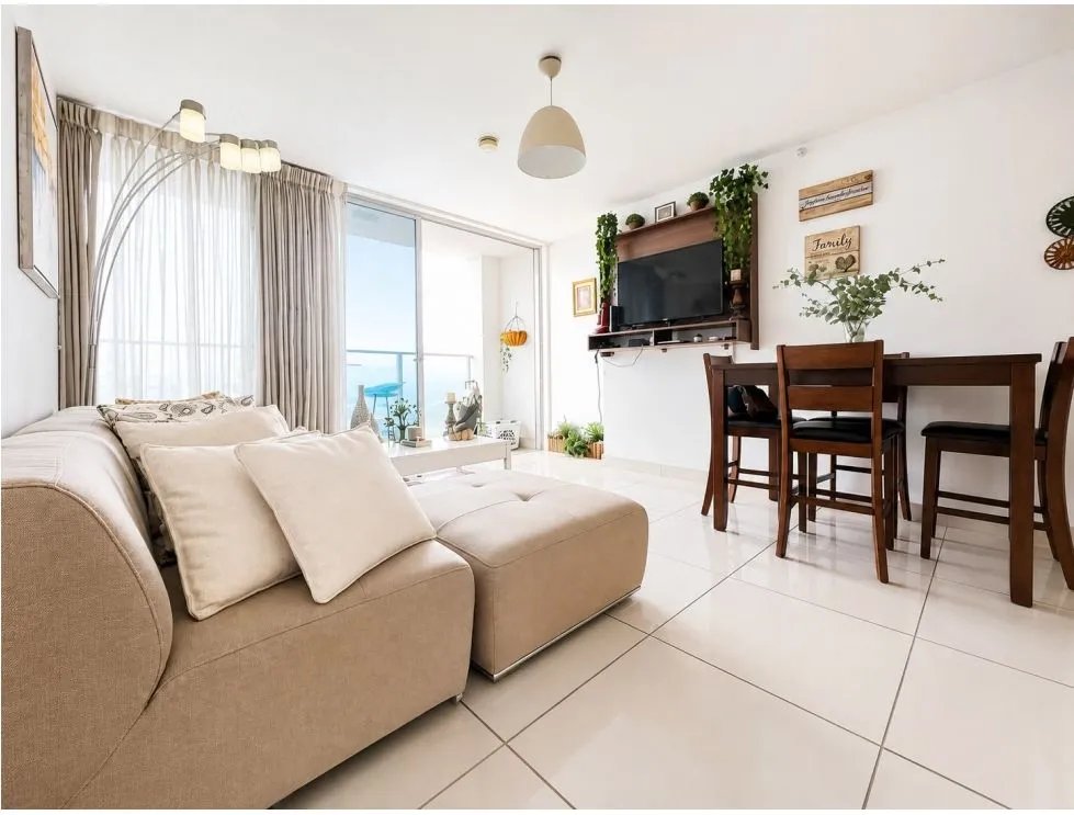 APARTMENT FOR SALE AT PH TORRES DE CASTILLA