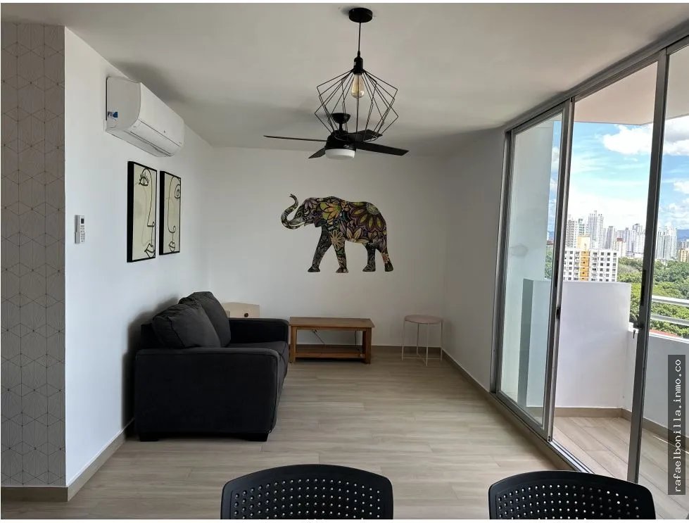 Apartamento para Alugar em Vía Porras