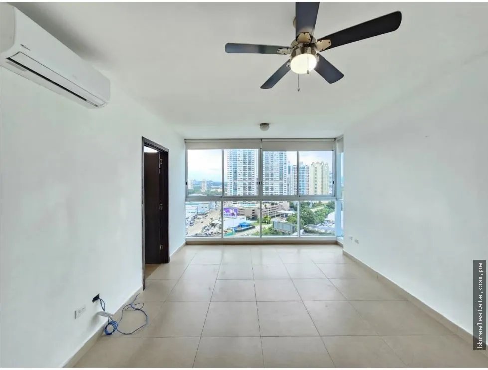 Alquiler de apartamento en PH Country Club, Costa del Este