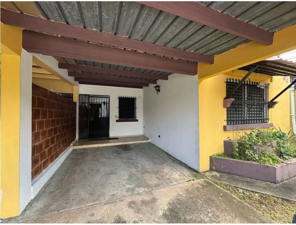 Casa para Alugar em Betania