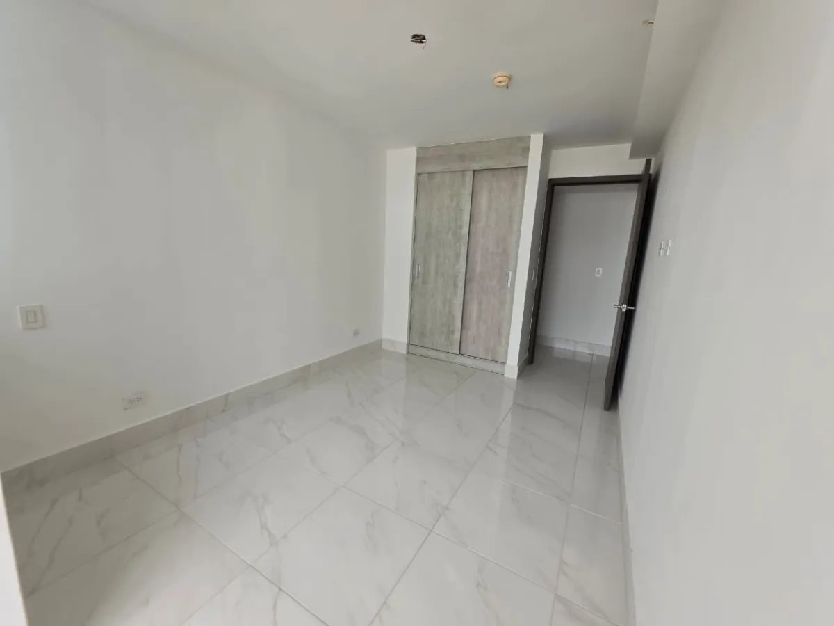Apartamento à Venda em Edison Park