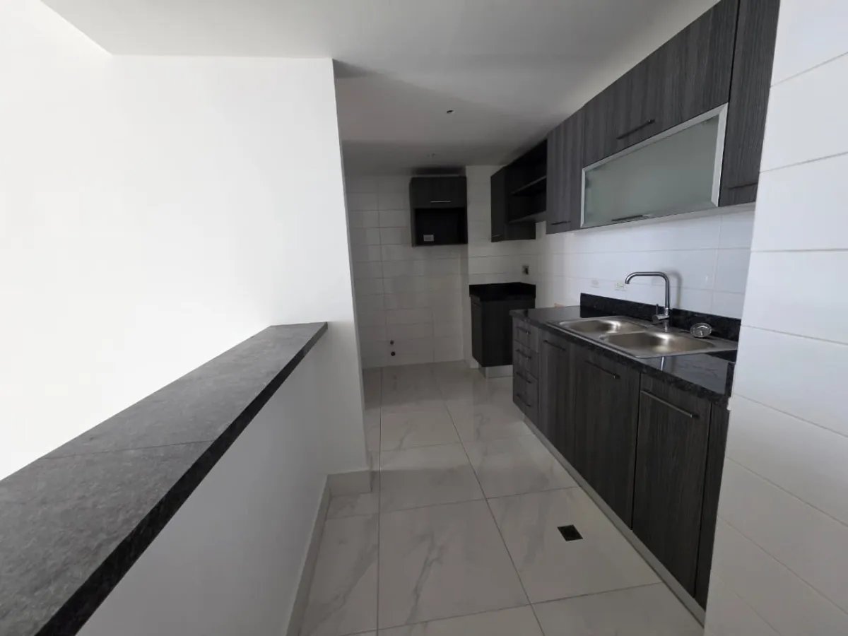 Apartamento à Venda em Edison Park