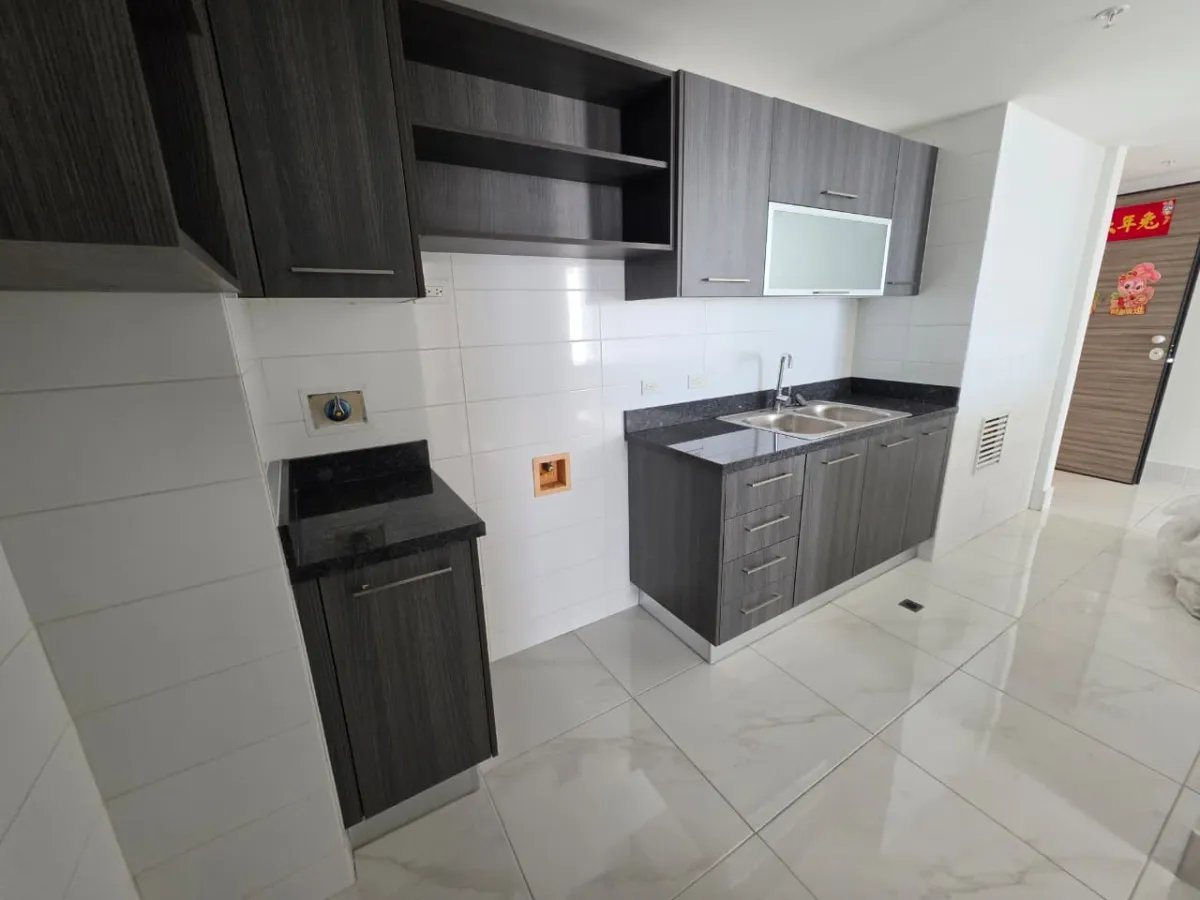Apartamento à Venda em Edison Park
