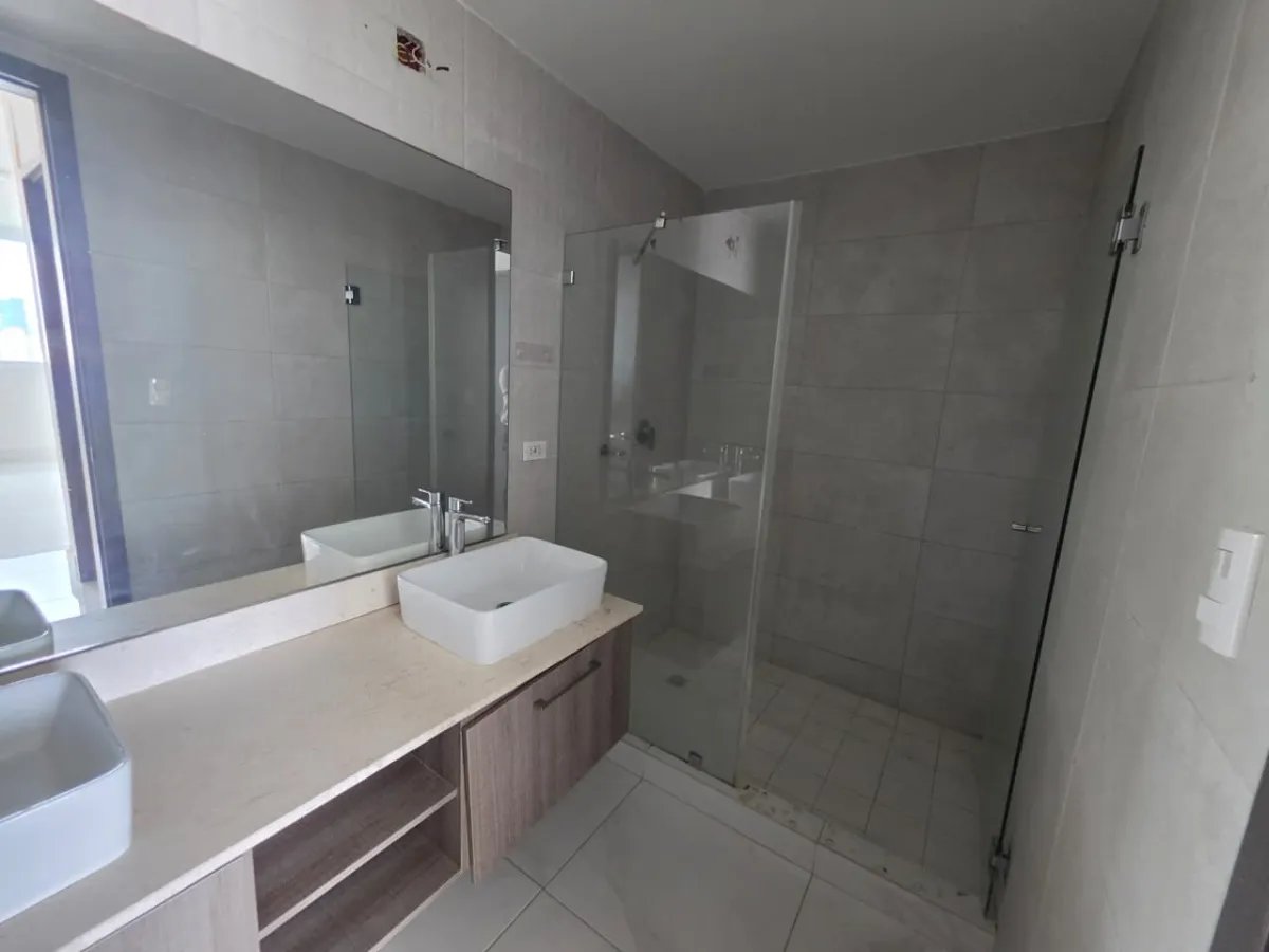 Apartamento à Venda em Edison Park