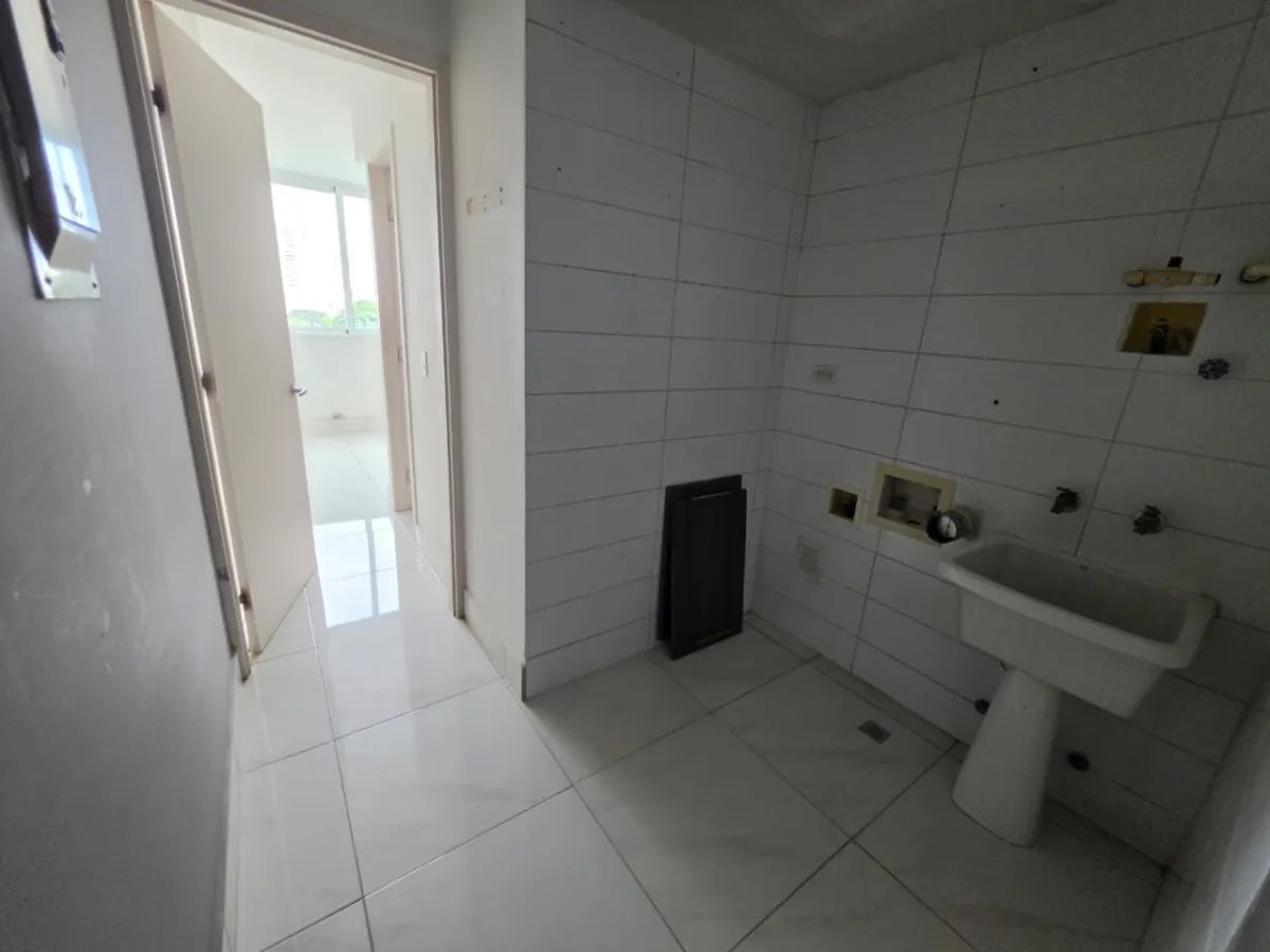 Apartamento à Venda em Edison Park