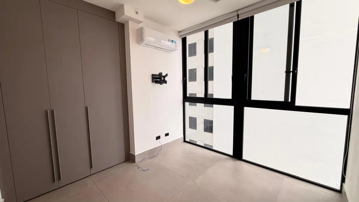 Apartamento for Rent in Coco del Mar.